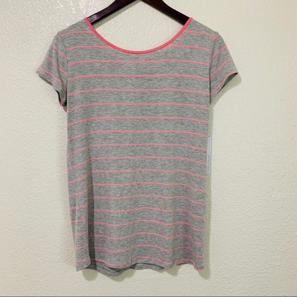 Stitch Fix Loveappella Dahalia Cross Back Tee - Picture 3 of 6